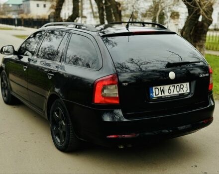 Черный Шкода Октавия, объемом двигателя 1.9 л и пробегом 215 тыс. км за 3300 $, фото 6 на Automoto.ua