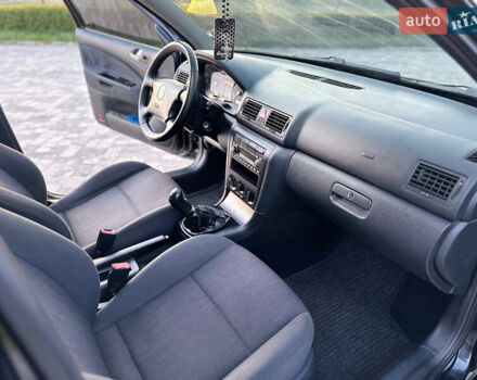 Черный Шкода Октавия, объемом двигателя 1.6 л и пробегом 200 тыс. км за 5800 $, фото 18 на Automoto.ua