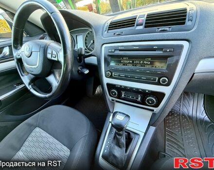 Черный Шкода Октавия, объемом двигателя 1.8 л и пробегом 256 тыс. км за 8350 $, фото 8 на Automoto.ua