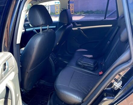 Черный Шкода Октавия, объемом двигателя 1.6 л и пробегом 320 тыс. км за 8300 $, фото 2 на Automoto.ua