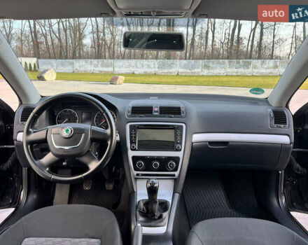 Черный Шкода Октавия, объемом двигателя 1.4 л и пробегом 148 тыс. км за 6400 $, фото 14 на Automoto.ua