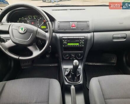 Шкода Октавия 2009 в Полтаве на Automoto.ua Черный Шкода Октавия, объемом двигателя 1.6 л и пробегом 219 тыс. км за 6700 $, фото 45 на Automoto.ua