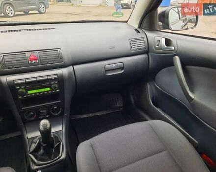 Шкода Октавия 2009 в Полтаве на Automoto.ua Черный Шкода Октавия, объемом двигателя 1.6 л и пробегом 219 тыс. км за 6700 $, фото 47 на Automoto.ua
