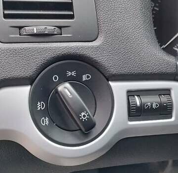 Чорний Шкода Октавія, об'ємом двигуна 1.6 л та пробігом 209 тис. км за 8299 $, фото 35 на Automoto.ua