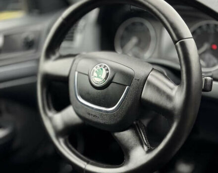 Черный Шкода Октавия, объемом двигателя 1.4 л и пробегом 237 тыс. км за 6700 $, фото 16 на Automoto.ua