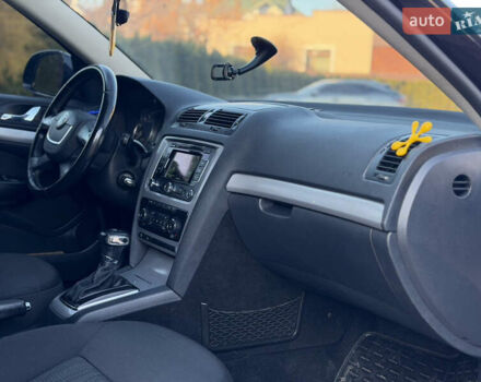 Черный Шкода Октавия, объемом двигателя 1.8 л и пробегом 270 тыс. км за 6550 $, фото 36 на Automoto.ua