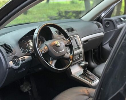Шкода Октавия 2009 в Коростене на Automoto.ua Черный Шкода Октавия, объемом двигателя 0 л и пробегом 169 тыс. км за 7999 $, фото 2 на Automoto.ua