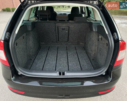 Чорний Шкода Октавія, об'ємом двигуна 1.8 л та пробігом 223 тис. км за 7999 $, фото 19 на Automoto.ua