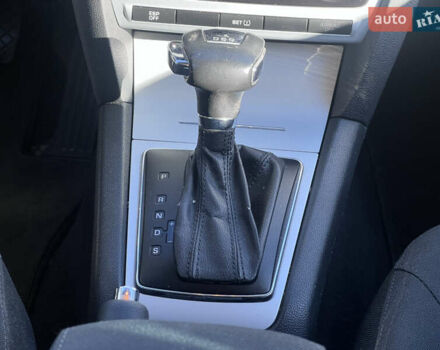 Чорний Шкода Октавія, об'ємом двигуна 2 л та пробігом 301 тис. км за 8500 $, фото 3 на Automoto.ua