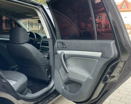 Черный Шкода Октавия, объемом двигателя 1.6 л и пробегом 230 тыс. км за 6800 $, фото 18 на Automoto.ua