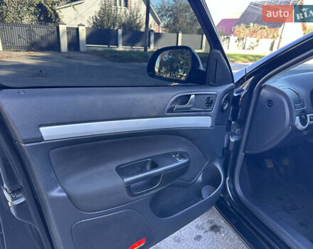 Чорний Шкода Октавія, об'ємом двигуна 1.6 л та пробігом 145 тис. км за 8599 $, фото 42 на Automoto.ua