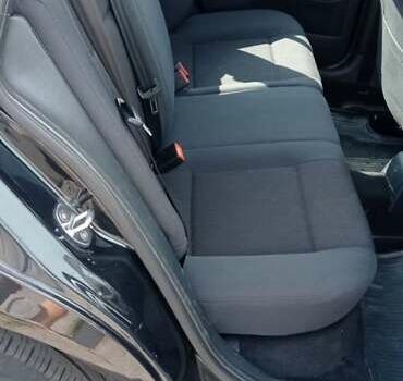 Черный Шкода Октавия, объемом двигателя 1.6 л и пробегом 273 тыс. км за 5600 $, фото 7 на Automoto.ua