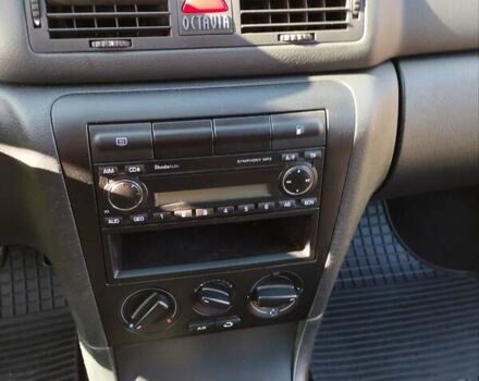 Черный Шкода Октавия, объемом двигателя 1.6 л и пробегом 130 тыс. км за 6199 $, фото 22 на Automoto.ua