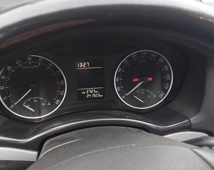 Черный Шкода Октавия, объемом двигателя 2 л и пробегом 241 тыс. км за 6999 $, фото 8 на Automoto.ua