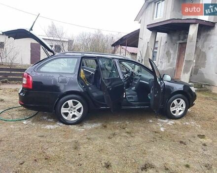 Черный Шкода Октавия, объемом двигателя 1.97 л и пробегом 241 тыс. км за 6999 $, фото 12 на Automoto.ua