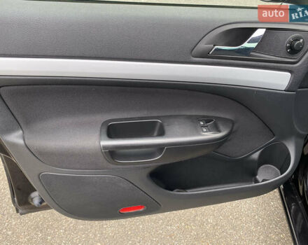 Черный Шкода Октавия, объемом двигателя 1.8 л и пробегом 207 тыс. км за 7300 $, фото 20 на Automoto.ua