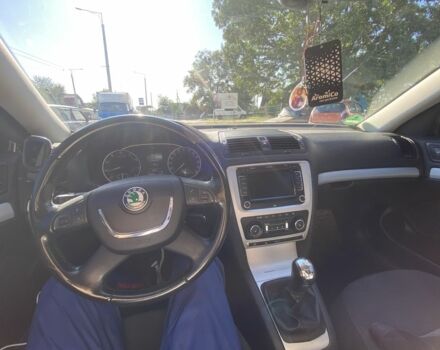 Черный Шкода Октавия, объемом двигателя 0 л и пробегом 180 тыс. км за 6800 $, фото 5 на Automoto.ua