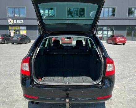 Черный Шкода Октавия, объемом двигателя 1.8 л и пробегом 250 тыс. км за 7800 $, фото 12 на Automoto.ua