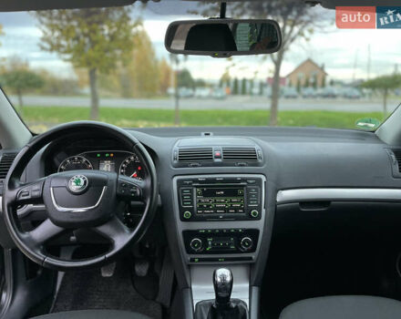 Шкода Октавія 2009 у Луцьку на Automoto.ua Чорний Шкода Октавія, об'ємом двигуна 1.8 л та пробігом 241 тис. км за 7900 $, фото 50 на Automoto.ua