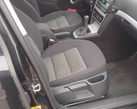 Черный Шкода Октавия, объемом двигателя 1.6 л и пробегом 193 тыс. км за 7400 $, фото 7 на Automoto.ua