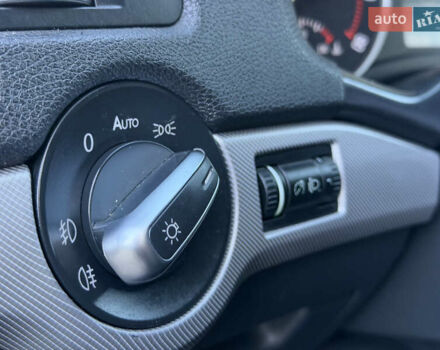 Черный Шкода Октавия, объемом двигателя 1.8 л и пробегом 270 тыс. км за 6550 $, фото 31 на Automoto.ua