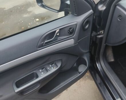 Чорний Шкода Октавія, об'ємом двигуна 1.4 л та пробігом 212 тис. км за 6999 $, фото 5 на Automoto.ua