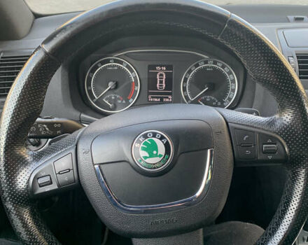 Шкода Октавия 2009 в Днепре (Днепропетровске) на Automoto.ua Черный Шкода Октавия, объемом двигателя 1.98 л и пробегом 191 тыс. км за 9800 $, фото 19 на Automoto.ua