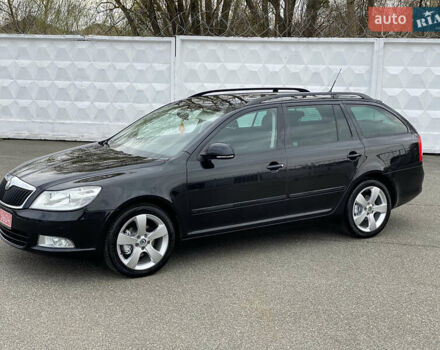 Черный Шкода Октавия, объемом двигателя 1.8 л и пробегом 207 тыс. км за 7300 $, фото 3 на Automoto.ua