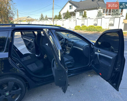 Чорний Шкода Октавія, об'ємом двигуна 1.6 л та пробігом 145 тис. км за 8599 $, фото 69 на Automoto.ua