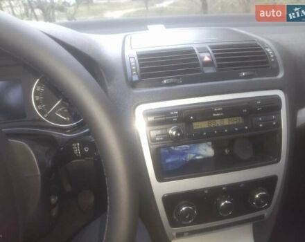 Чорний Шкода Октавія, об'ємом двигуна 1.39 л та пробігом 160 тис. км за 5750 $, фото 6 на Automoto.ua