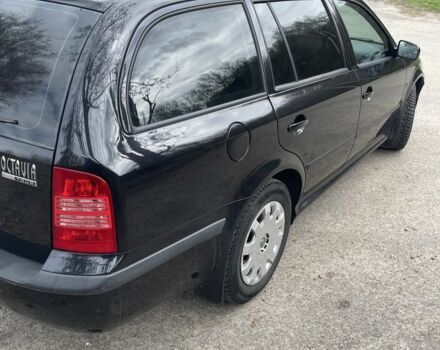 Черный Шкода Октавия, объемом двигателя 1.6 л и пробегом 201 тыс. км за 5650 $, фото 9 на Automoto.ua