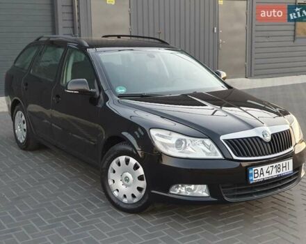 Черный Шкода Октавия, объемом двигателя 1.8 л и пробегом 245 тыс. км за 7350 $, фото 2 на Automoto.ua