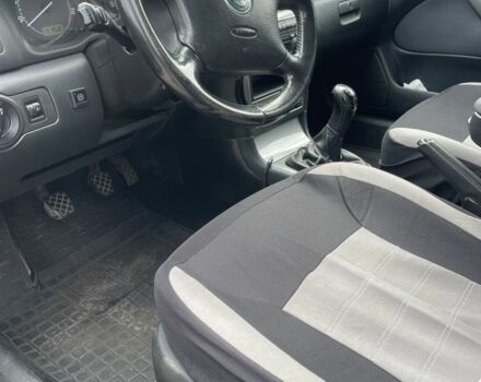 Черный Шкода Октавия, объемом двигателя 1.6 л и пробегом 201 тыс. км за 5650 $, фото 14 на Automoto.ua