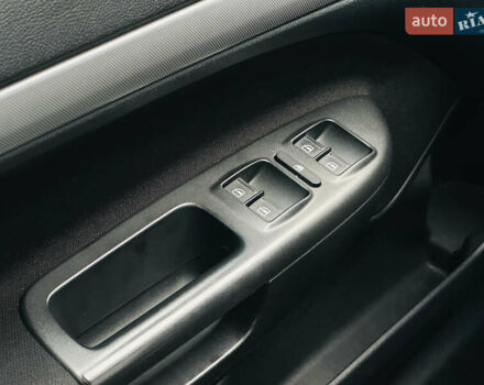 Черный Шкода Октавия, объемом двигателя 1.8 л и пробегом 223 тыс. км за 8999 $, фото 25 на Automoto.ua