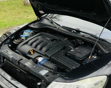 Черный Шкода Октавия, объемом двигателя 1.9 л и пробегом 215 тыс. км за 3300 $, фото 13 на Automoto.ua