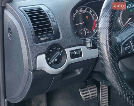 Чорний Шкода Октавія, об'ємом двигуна 2 л та пробігом 252 тис. км за 7990 $, фото 41 на Automoto.ua