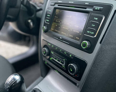 Шкода Октавія 2009 у Луцьку на Automoto.ua Чорний Шкода Октавія, об'ємом двигуна 1.8 л та пробігом 241 тис. км за 7900 $, фото 46 на Automoto.ua