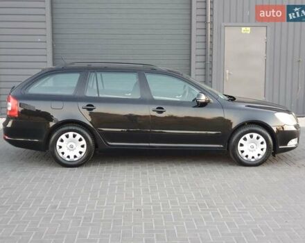 Черный Шкода Октавия, объемом двигателя 1.8 л и пробегом 245 тыс. км за 7350 $, фото 3 на Automoto.ua