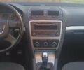 Черный Шкода Октавия, объемом двигателя 1.6 л и пробегом 290 тыс. км за 7800 $, фото 4 на Automoto.ua