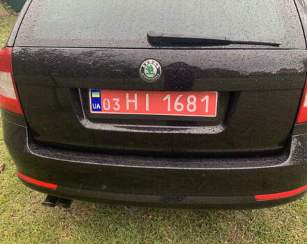 Чорний Шкода Октавія, об'ємом двигуна 0 л та пробігом 215 тис. км за 7600 $, фото 1 на Automoto.ua
