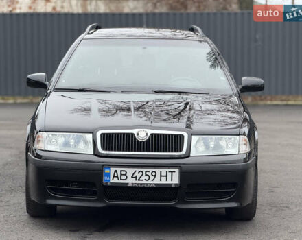 Черный Шкода Октавия, объемом двигателя 1.6 л и пробегом 201 тыс. км за 7199 $, фото 5 на Automoto.ua