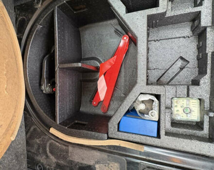 Черный Шкода Октавия, объемом двигателя 1.6 л и пробегом 218 тыс. км за 6777 $, фото 55 на Automoto.ua