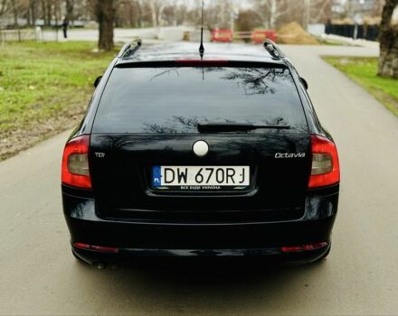 Черный Шкода Октавия, объемом двигателя 1.9 л и пробегом 215 тыс. км за 3300 $, фото 5 на Automoto.ua