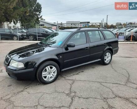 Шкода Октавия 2009 в Полтаве на Automoto.ua Черный Шкода Октавия, объемом двигателя 1.6 л и пробегом 219 тыс. км за 6700 $, фото 9 на Automoto.ua