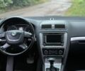 Шкода Октавия 2009 в Коростене на Automoto.ua Черный Шкода Октавия, объемом двигателя 0 л и пробегом 169 тыс. км за 7999 $, фото 4 на Automoto.ua