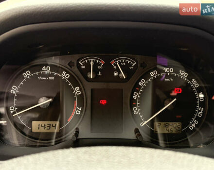 Черный Шкода Октавия, объемом двигателя 1.6 л и пробегом 218 тыс. км за 6777 $, фото 52 на Automoto.ua