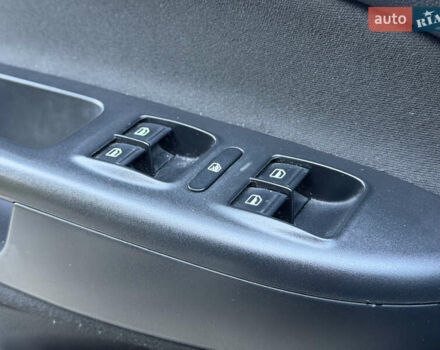 Черный Шкода Октавия, объемом двигателя 1.8 л и пробегом 270 тыс. км за 6550 $, фото 32 на Automoto.ua