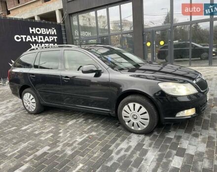Черный Шкода Октавия, объемом двигателя 1.8 л и пробегом 230 тыс. км за 6300 $, фото 12 на Automoto.ua