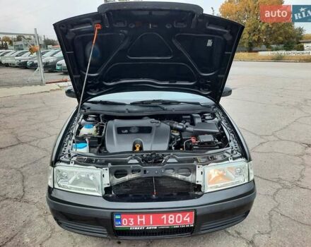 Шкода Октавия 2009 в Полтаве на Automoto.ua Черный Шкода Октавия, объемом двигателя 1.6 л и пробегом 219 тыс. км за 6700 $, фото 84 на Automoto.ua