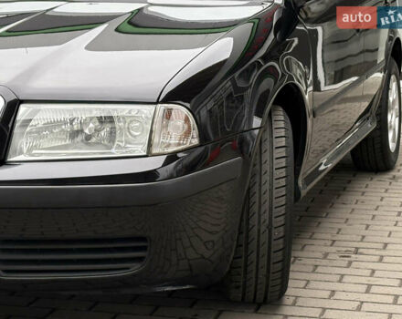 Черный Шкода Октавия, объемом двигателя 1.6 л и пробегом 218 тыс. км за 6777 $, фото 13 на Automoto.ua